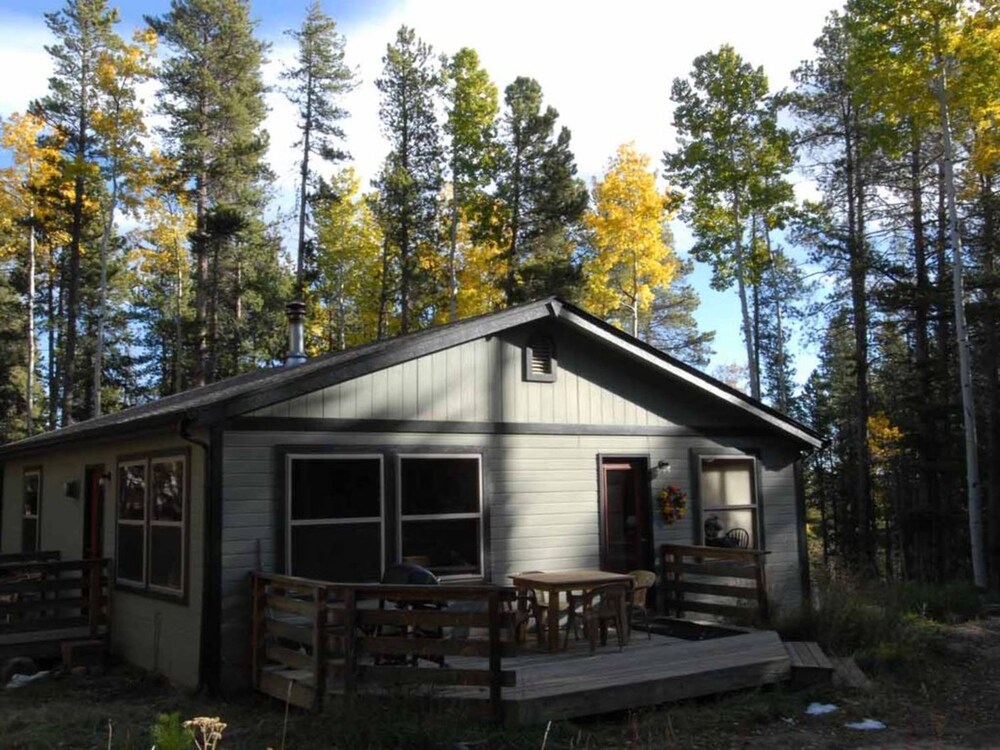 Secluded Fawn Trail Cottage In Denver Hotel Rates Reviews On