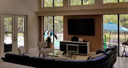 Spacious Mansion Escape