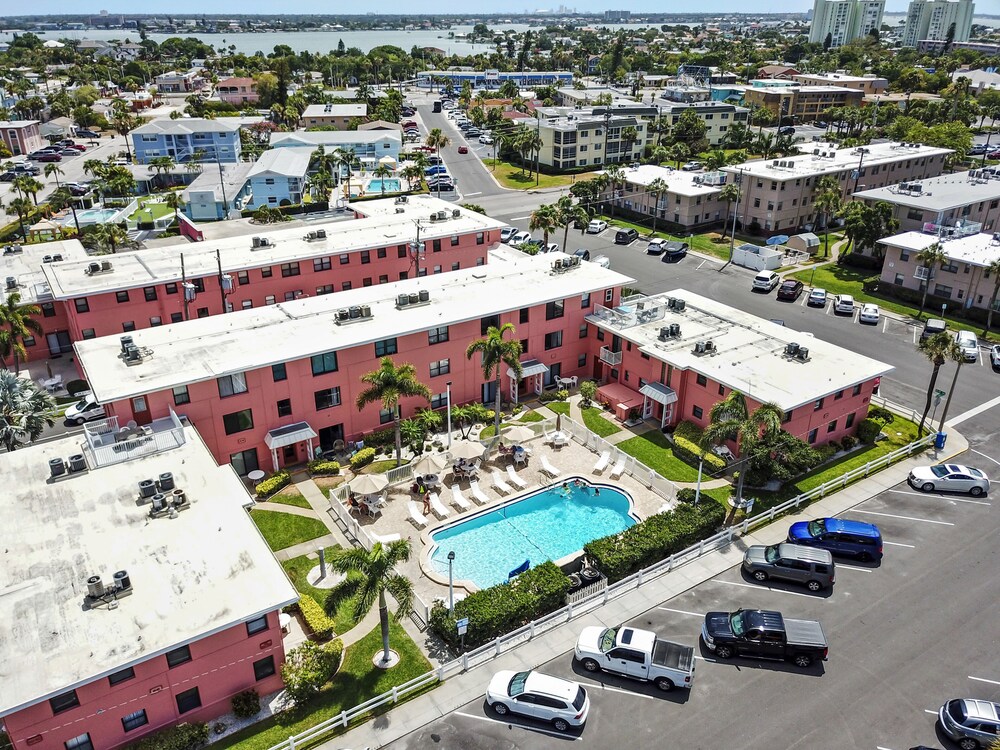 Gulf Winds 801 Studio