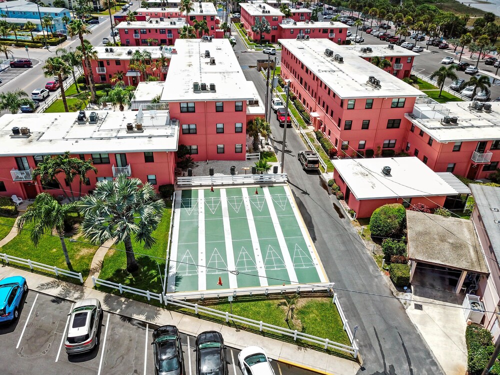 Gulf Winds 801 Studio