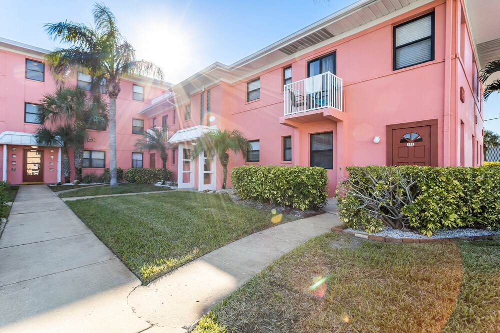 Gulf Winds 801 Studio