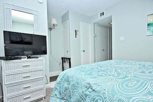 gulf shores surf racquet 715a one bedroom condo 2018 room