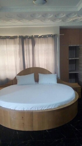 Eastern Region Hotels Find Deals On In Orbitz Regiboat Hotel