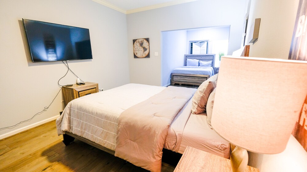 Breakwood Galleria Area, Downtown Houston Vrbo