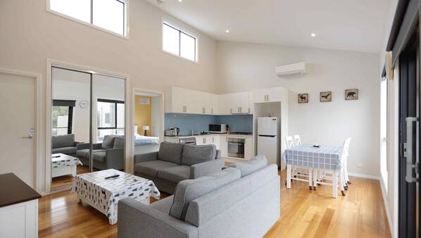 Iron/ironing board, free cribs/infant beds, rollaway beds, free WiFi