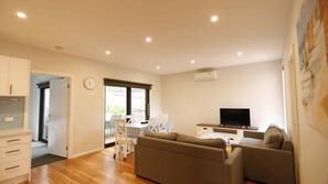 Iron/ironing board, free cribs/infant beds, rollaway beds, free WiFi