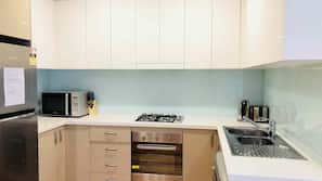 Iron/ironing board, free cribs/infant beds, rollaway beds, free WiFi