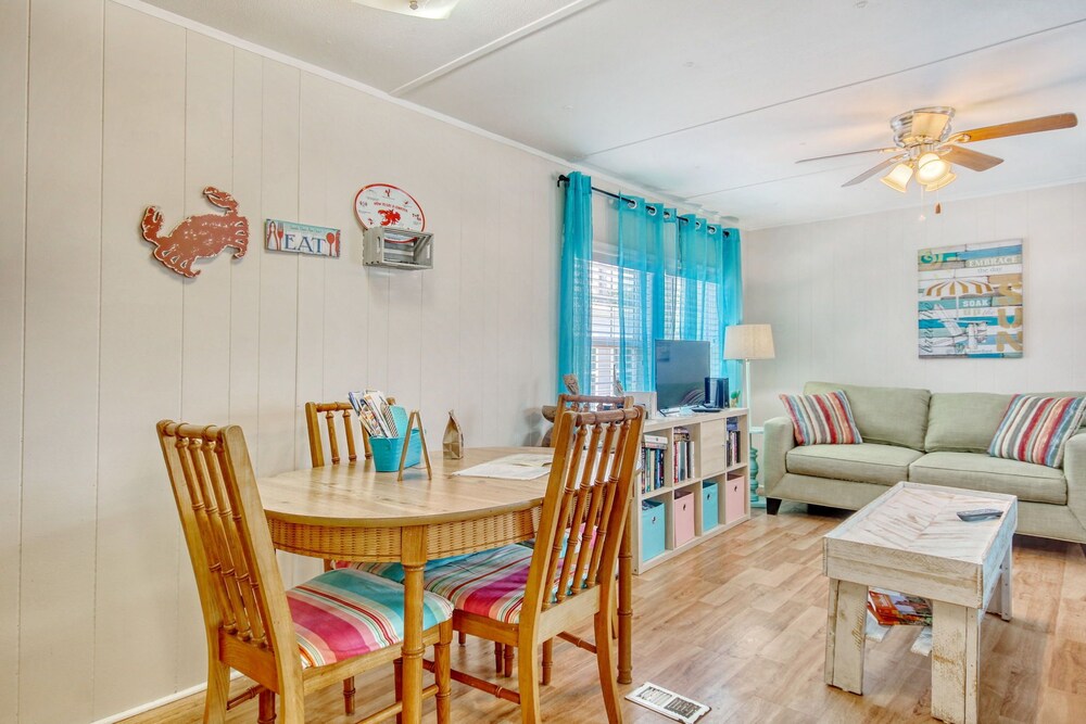  24 hour gated community Beach House , Surfside Beach  SC