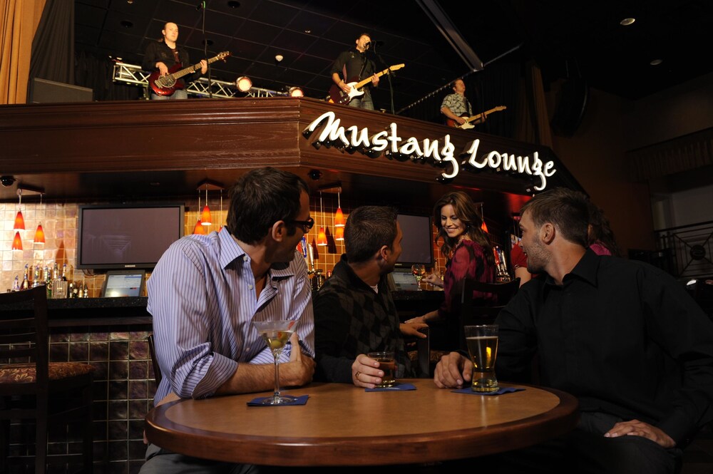 Shooting Star Casino & Hotel in Mahnomen Best Rates & Deals on Orbitz