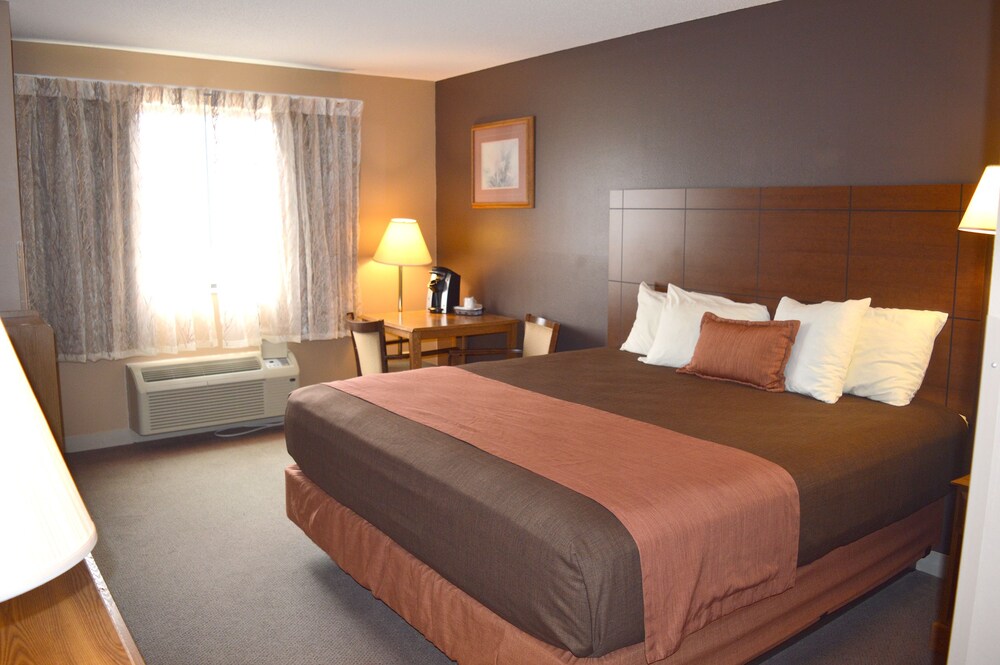 Shooting Star Casino & Hotel in Mahnomen Best Rates & Deals on Orbitz