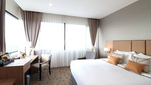 1 phòng ngủ, minibar, két bảo mật tại phòng, bàn