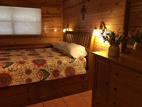 Best Cabins In Concan For 2020 Find Cheap 130 Cabins Rentals