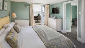 In-room safe, free WiFi, linens, wheelchair access