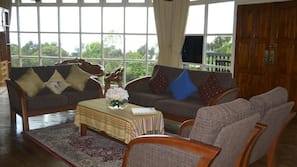 Flat-screen TV, DVD player