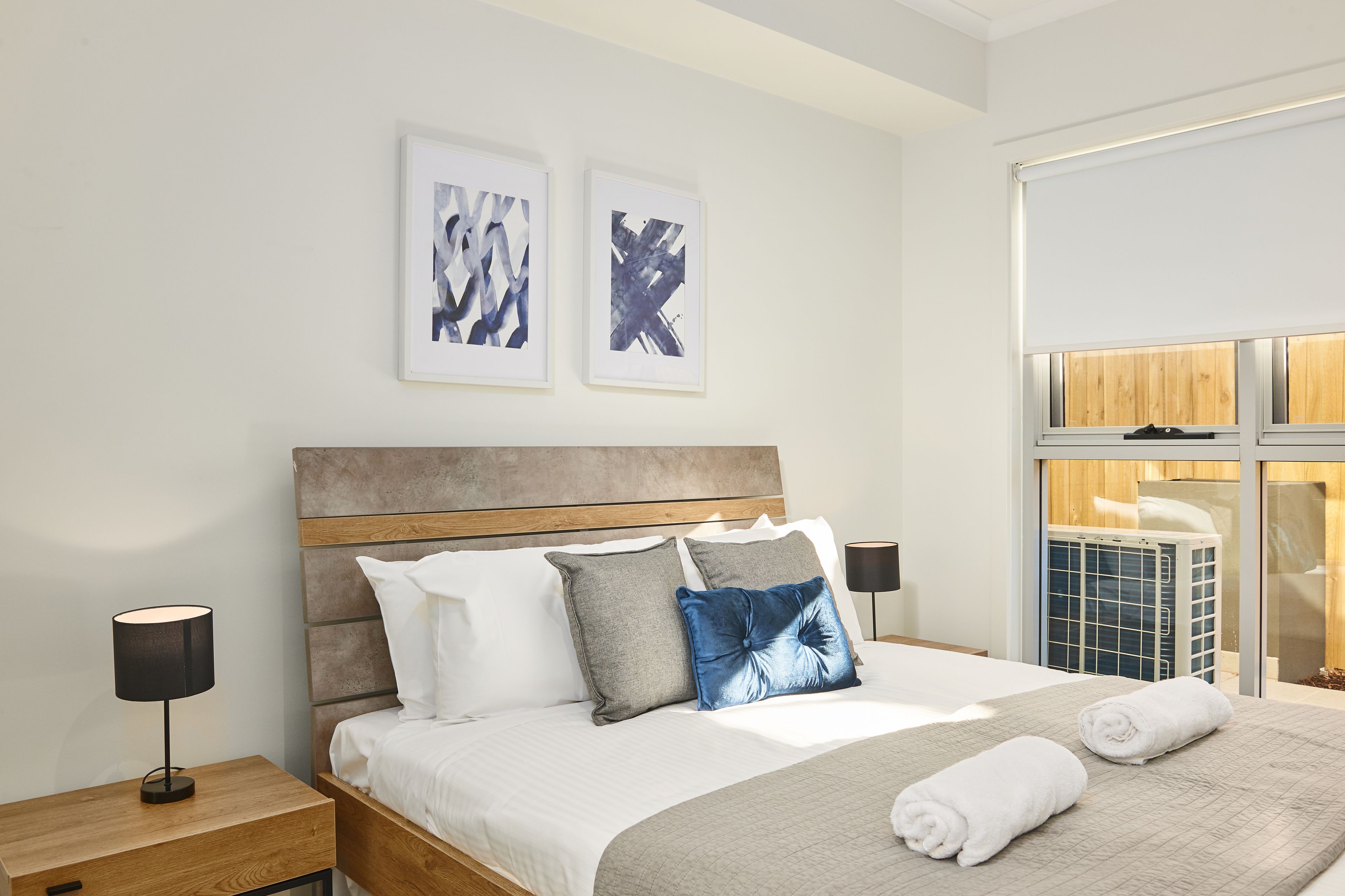 Spacious And Bright 1 Bedroom Apartment In Melbourne Expedia