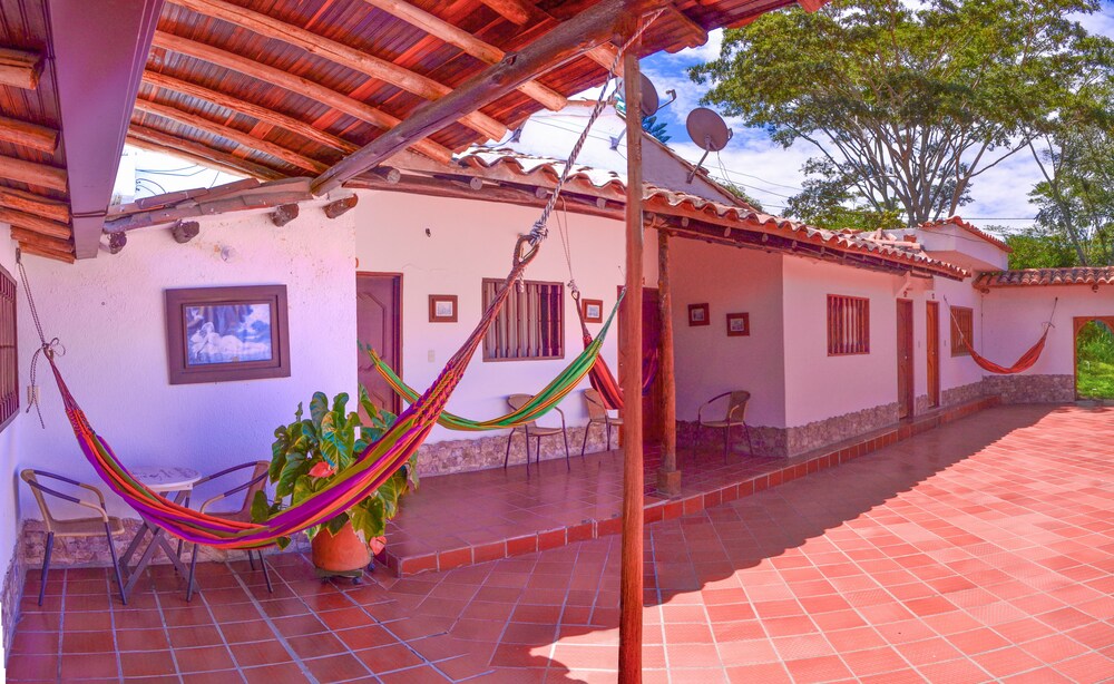 Hotel Casa De Campo La Trinidad en Pinchote Aprovecha