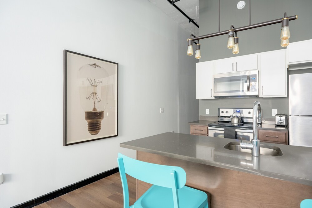 Mint House Detroit Times Square in Detroit Best Rates & Deals on Orbitz