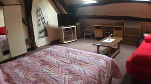 Minibar, coffre-forts dans les chambres, décoration personnalisée