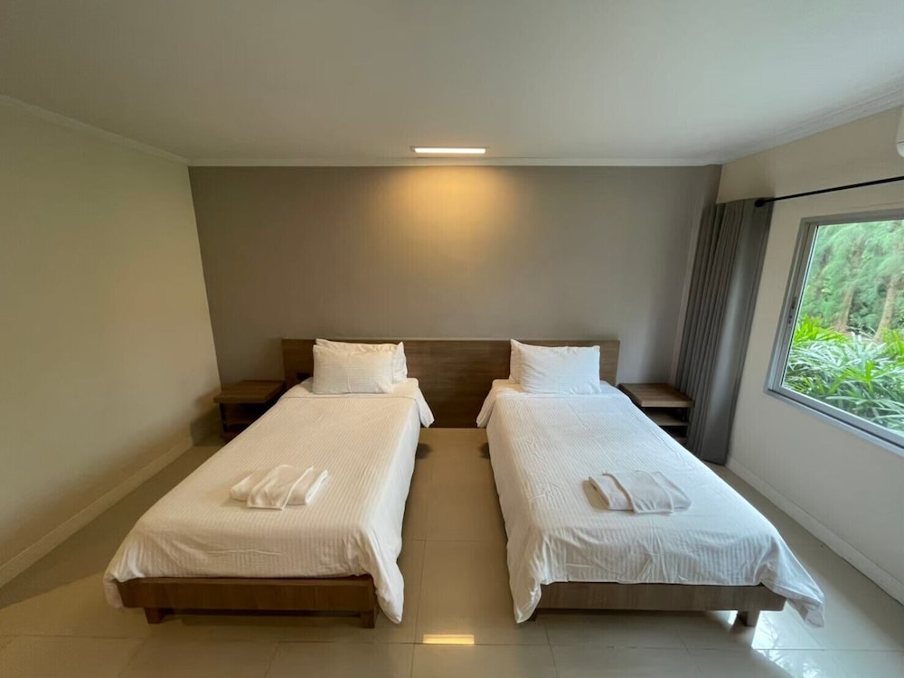 Kabinburi Sport Club KBSC Deals & Reviews (Kabin Buri, THA) Wotif