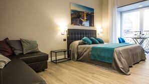 Premium bedding, in-room safe, desk, laptop workspace