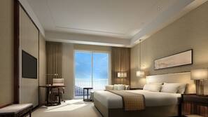In-room safe, iron/ironing board, free WiFi, linens
