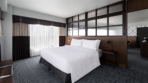 1 bedroom, in-room safe, desk, iron/ironing board