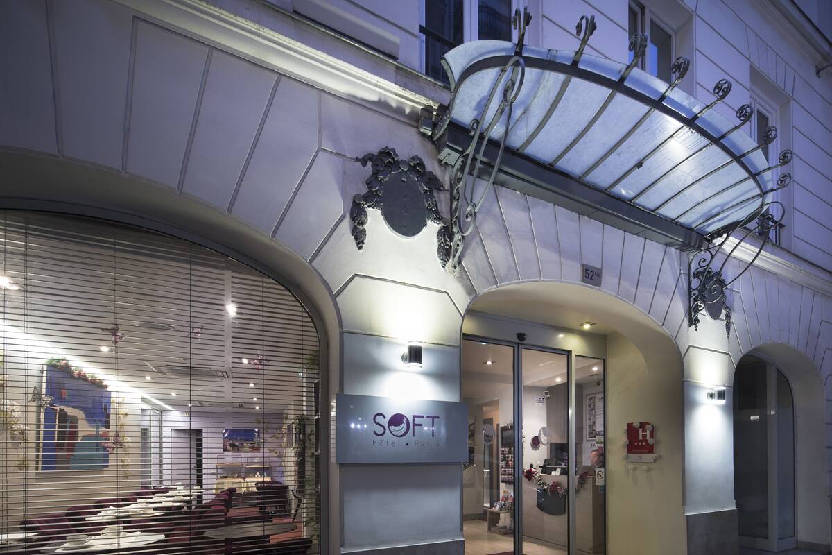 Hotel Soft In Paris France Expedia