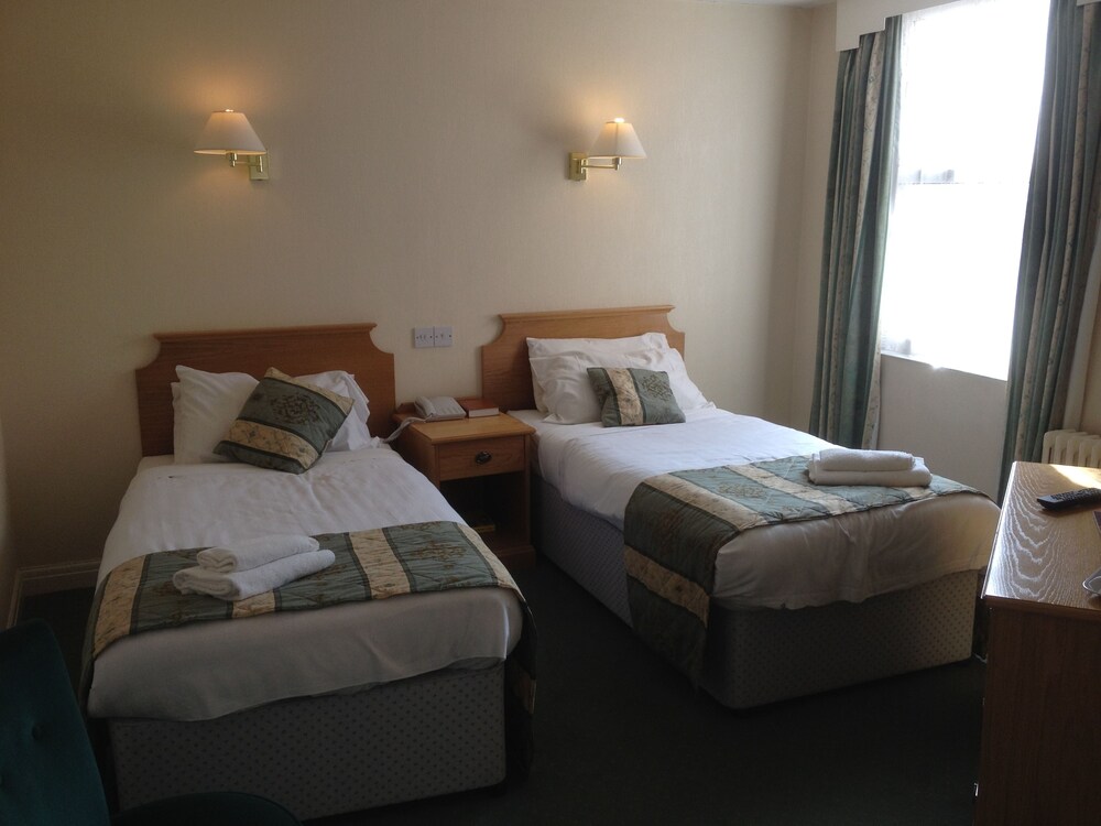Monarch Hotel Bridlington Shower Rooms Monarch Hotel Bridlington Shower Rooms