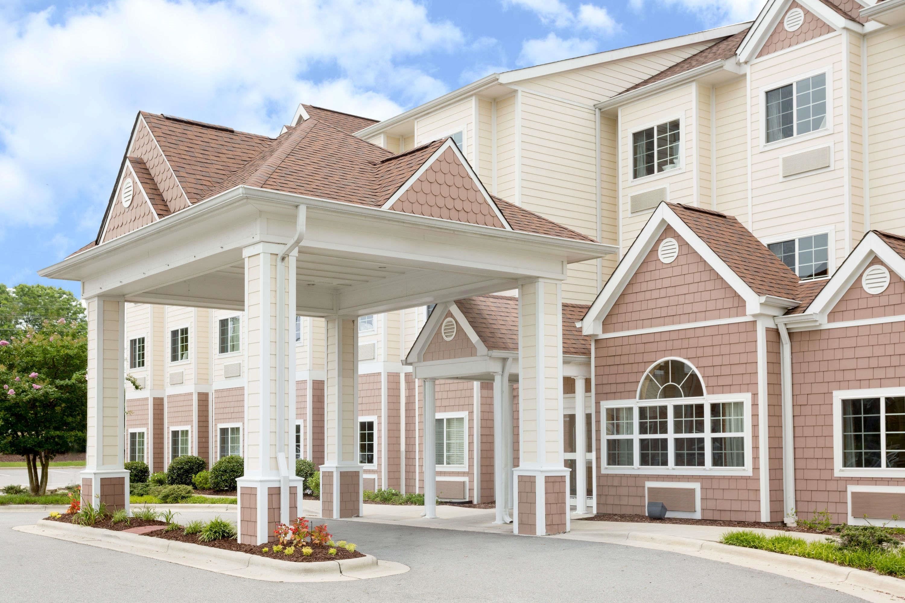 Microtel Inn & Suites by Wyndham Greenville/University Medic in Greenville, United States