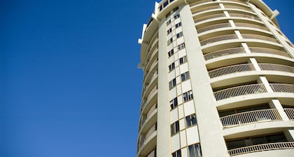 Atlantic Tower Motor Inn