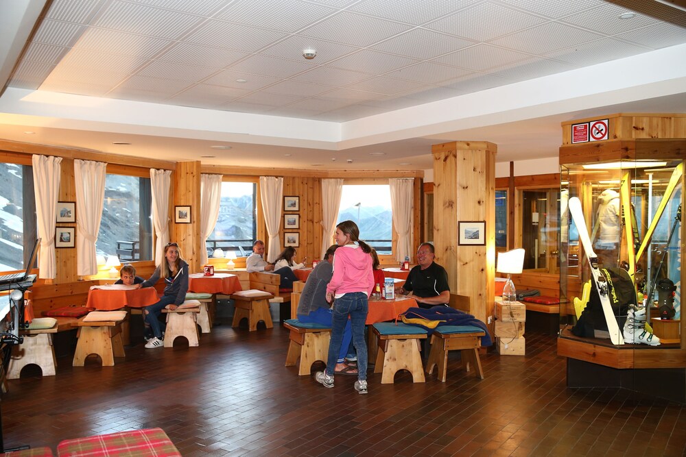 Albergo Quarto Pirovano Deals & Reviews (Bormio, ITA) Wotif ~ Hotel Quarto Pirovano Albergo Quarto Pirovano Deals & Reviews (Bormio, ITA) Wotif ~ Hotel Quarto Pirovano