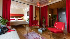 Down comforters, pillowtop beds, minibar, in-room safe