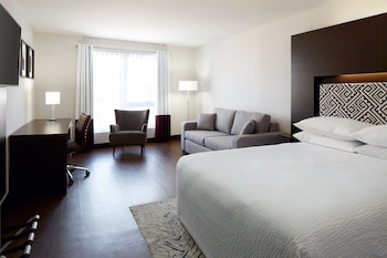 Four Points by Sheraton Levis Convention Centre