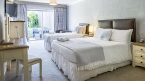 Premium bedding, in-room safe, blackout curtains, free WiFi