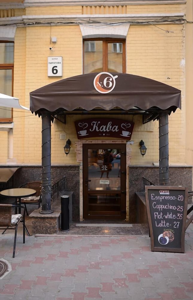 Photo - Senator City Center