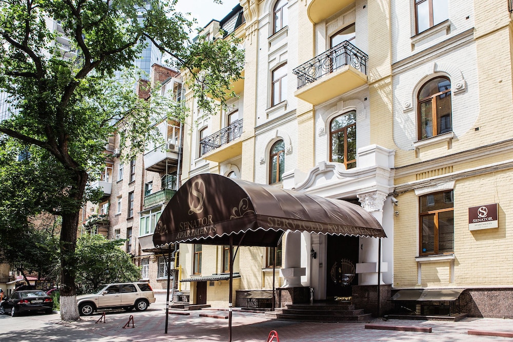 Photo - Senator City Center