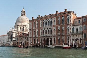 venice hotel deals may
