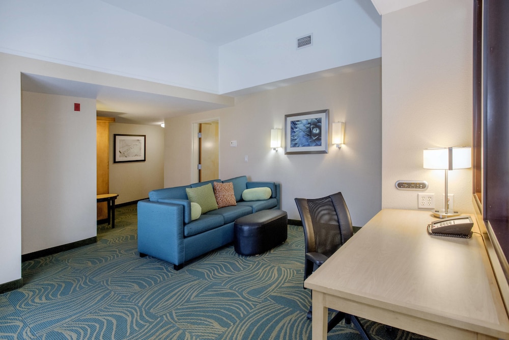 SpringHill Suites Pueblo Downtown