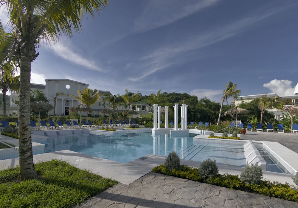 Grand Palladium Jamaica Resort & Spa All Inclusive in Montego Bay Expedia