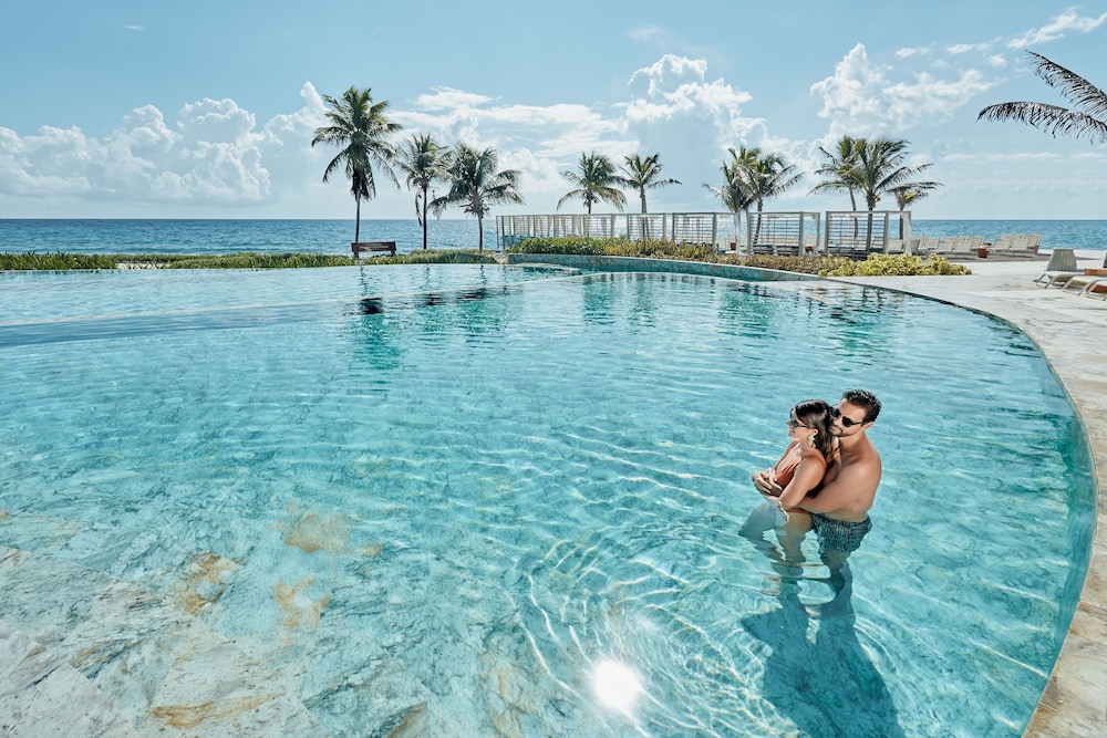 Infinity pool, TRS Yucatan Hotel - Adults Only - All Inclusive