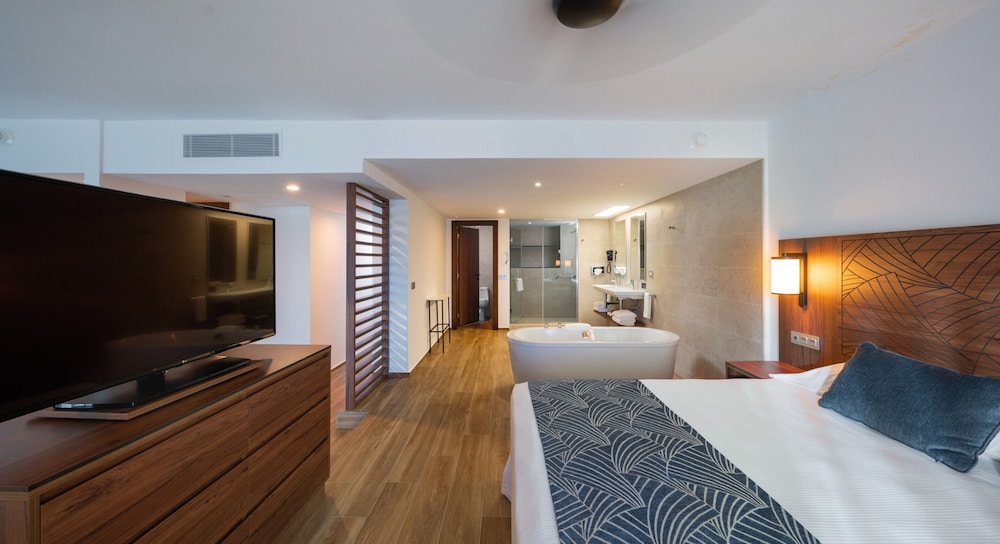 Room Deals for Riu Montego Bay - Adults Only - All Inclusive, Montego ...