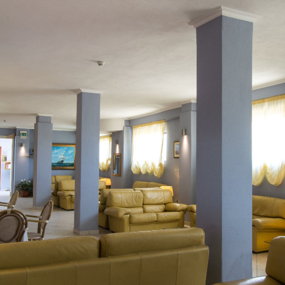 Conchiglia Azzurra In Porto Cesareo Italy Expedia
