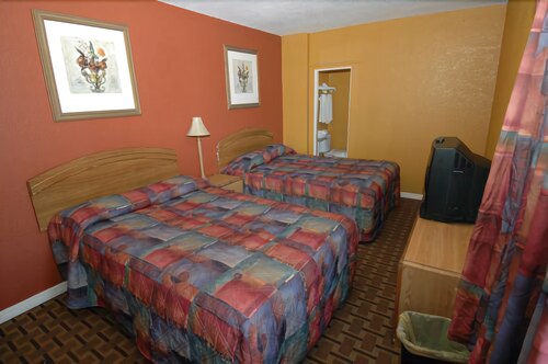 San Marina Motel 2018 Room Prices 50 Deals Reviews Expedia San Marina Motel 2 0 Out Of 5 Aerial View Featured Image Guestroom