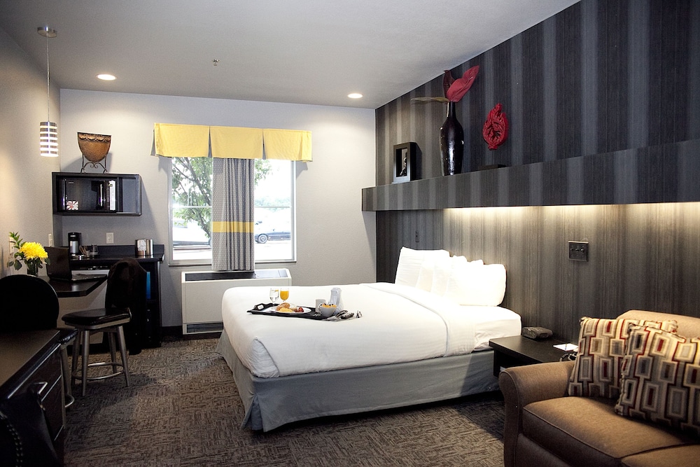 Room, Metropolis Resort