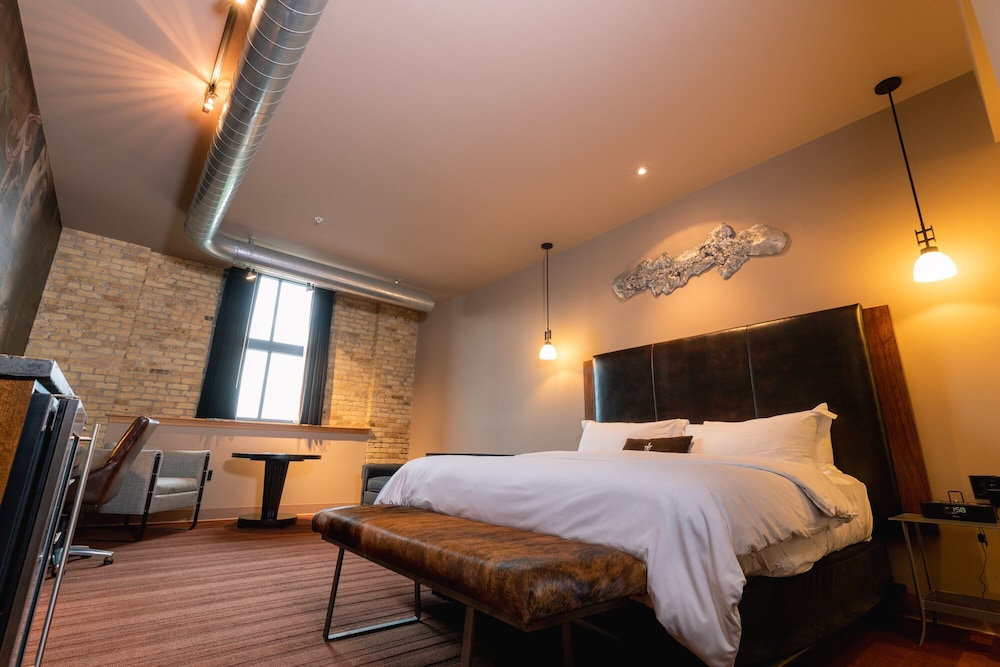 The Iron Horse Hotel in Milwaukee Best Rates & Deals on Orbitz