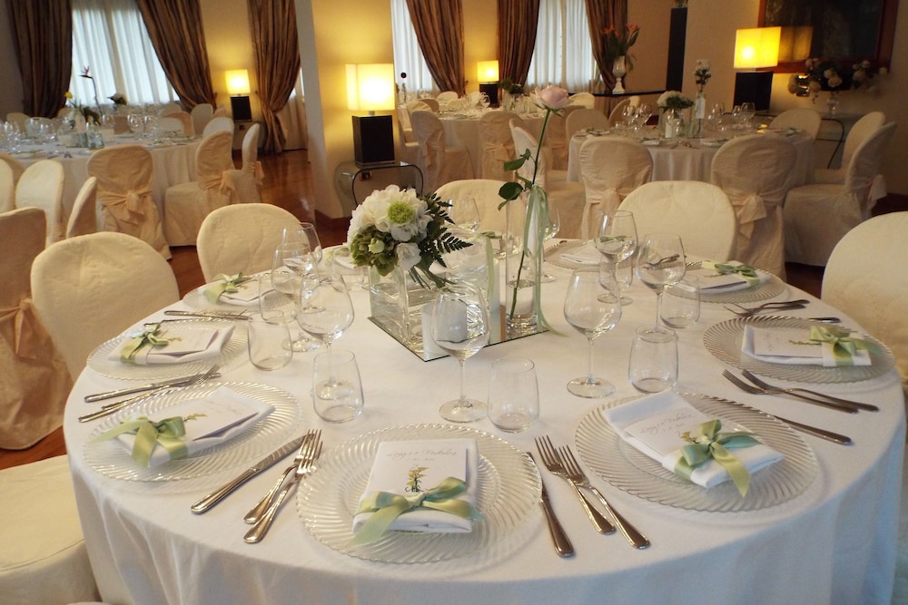 Hotel Villa Traiano Benevento Bn Hotel Villa Traiano Benevento Bn