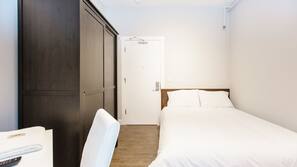 Desk, free WiFi, linens
