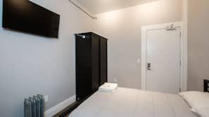 Desk, free WiFi, linens