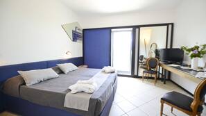 Minibar, una cassaforte in camera, una scrivania, insonorizzazione