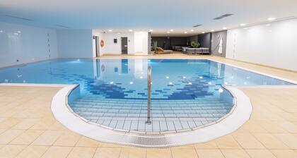 Feel Good Hotel